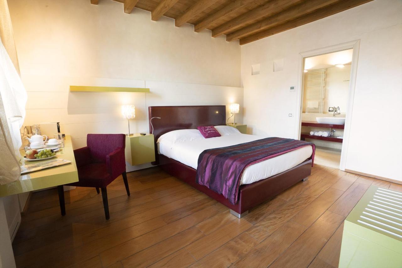 Il Borgo - 1711 Luxury Guest House Arlate Exterior foto